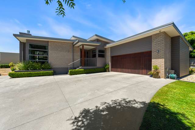 6 Caversham Drive Rototuna_1