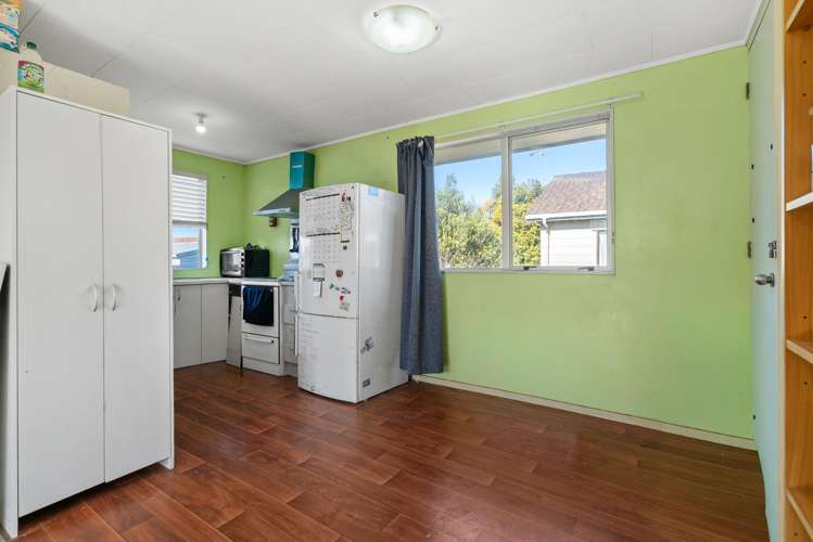 2/33 Secretariat Place Randwick Park_11