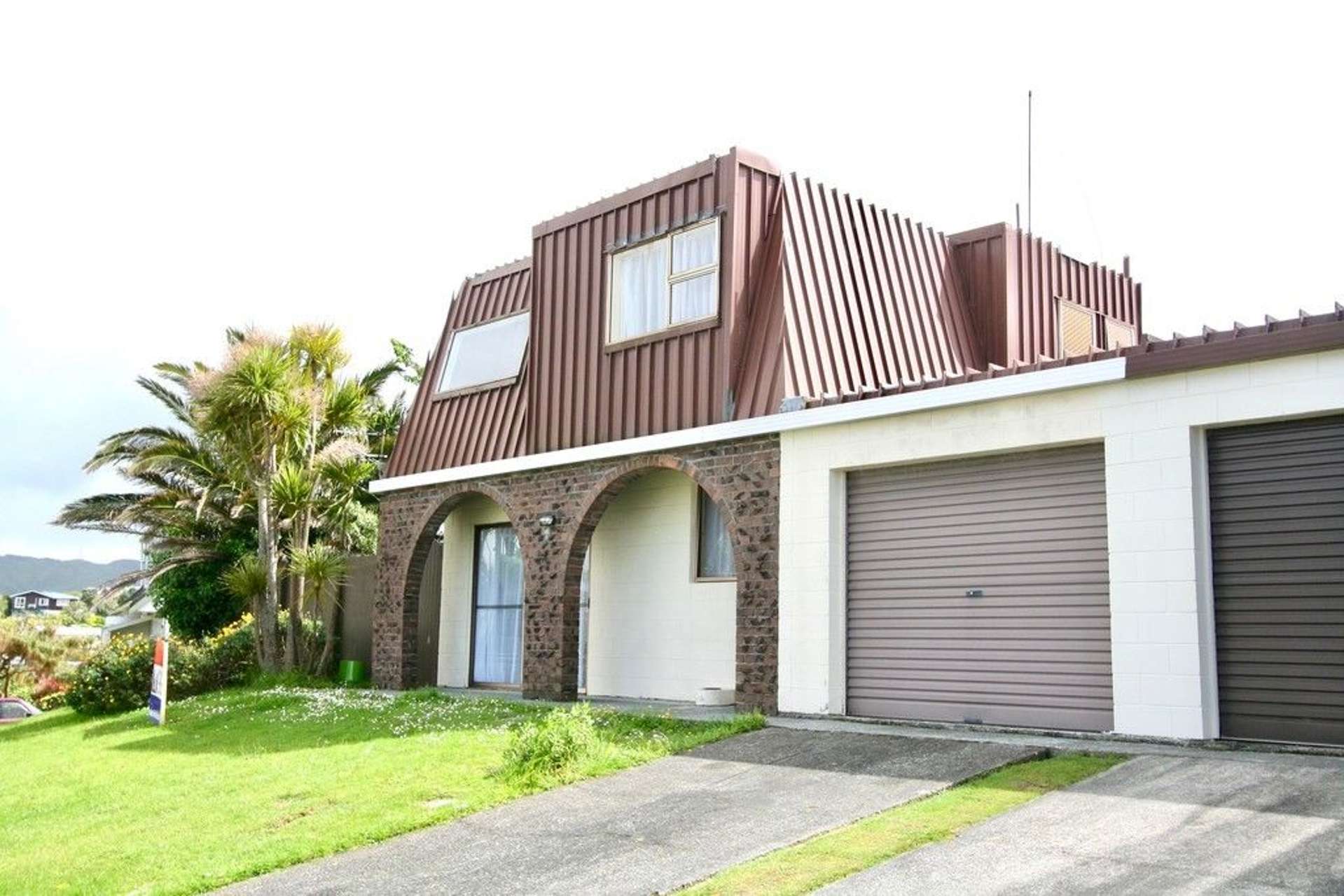 2/57 Cypress Drive Maungaraki_0