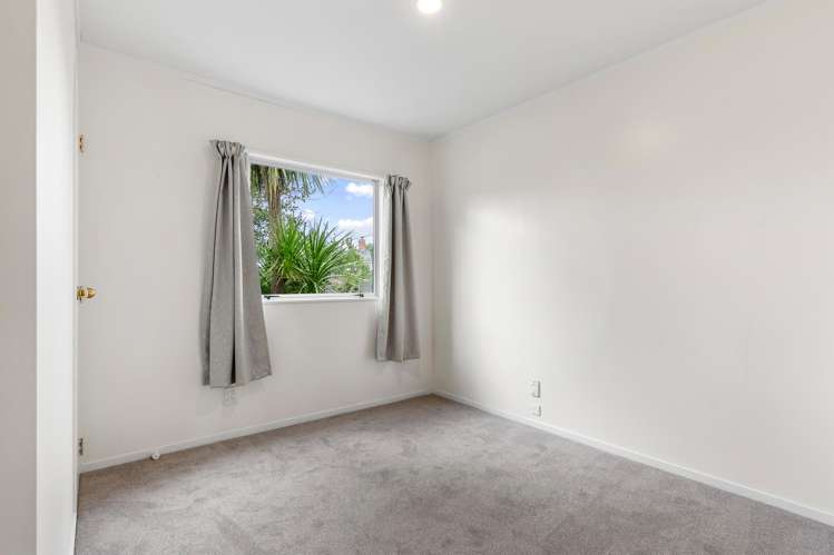 2/95 Ocean View Road Hillcrest_10