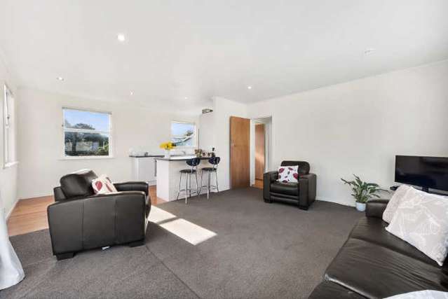 27a Normandy Avenue 1107_2