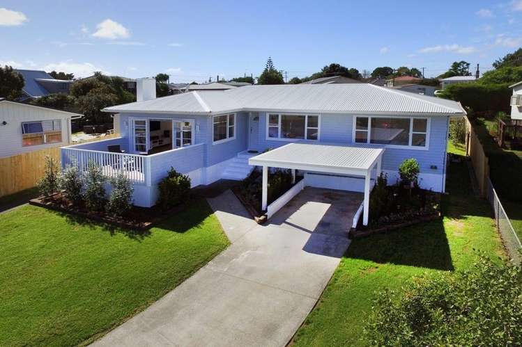 13 Gilpin Place Beach Haven_17