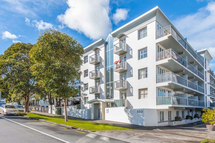 3g/250 Richmond Road Grey Lynn_2