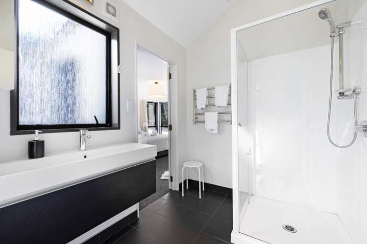 193 Fernhill Road Fernhill/Sunshine Bay_19