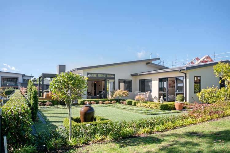 19 Kotare Drive Waiwhakaiho_23