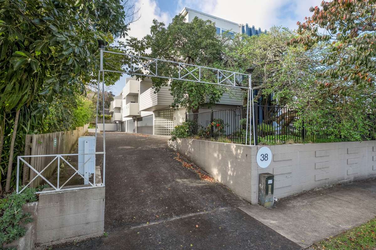 38H Horoeka Avenue_1