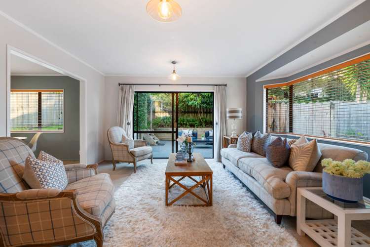 3/27 Luplau Crescent_1