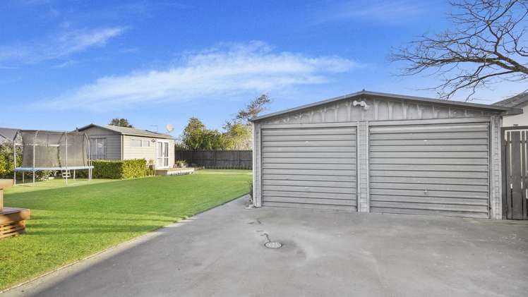 3 Harling Avenue Hillmorton_12