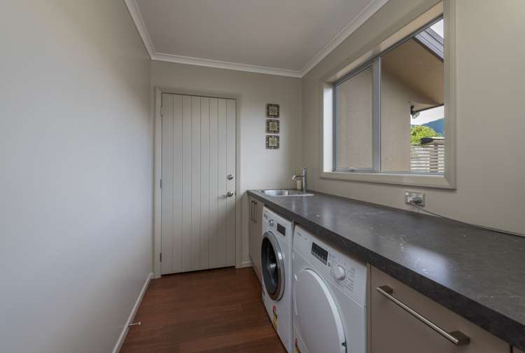 2 Woodstock Place Stoke_14