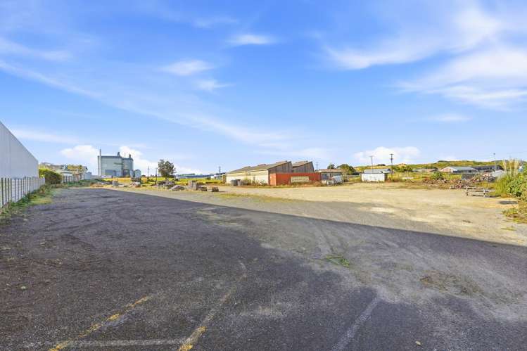 4-10 Beach Road Castlecliff_4