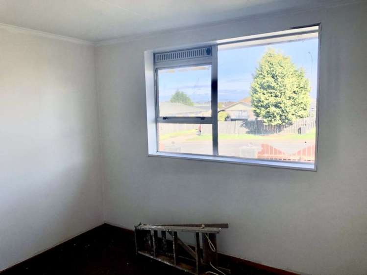 16 Newbie Street Heidelberg_9