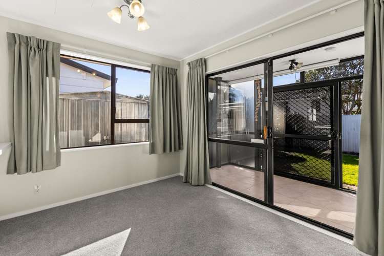 2/307 Charles Street St Leonards_3