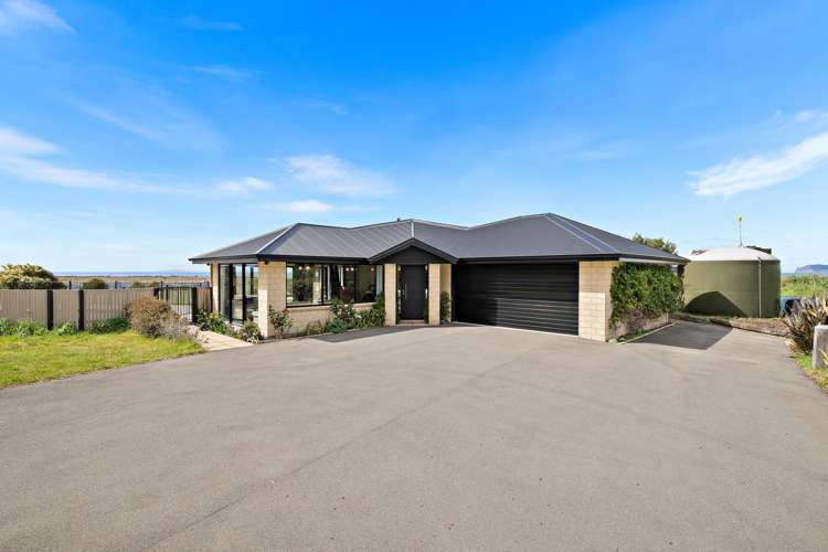 37 Ocean View Crescent Rarangi_30