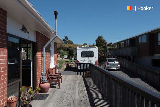 12 Frances Street Taieri Mouth_3