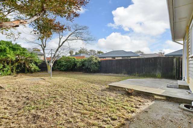 262 Breezes Road Aranui_2