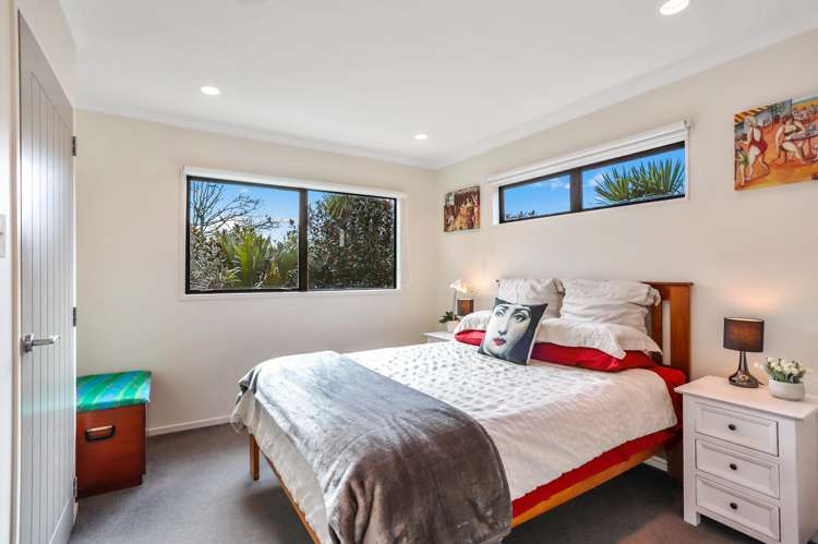 212 Shaw Road Oratia_16