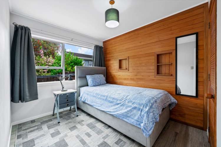 2/16 Scarlock Avenue Browns Bay_14