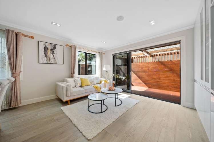 12 Drover Close Flat Bush_7