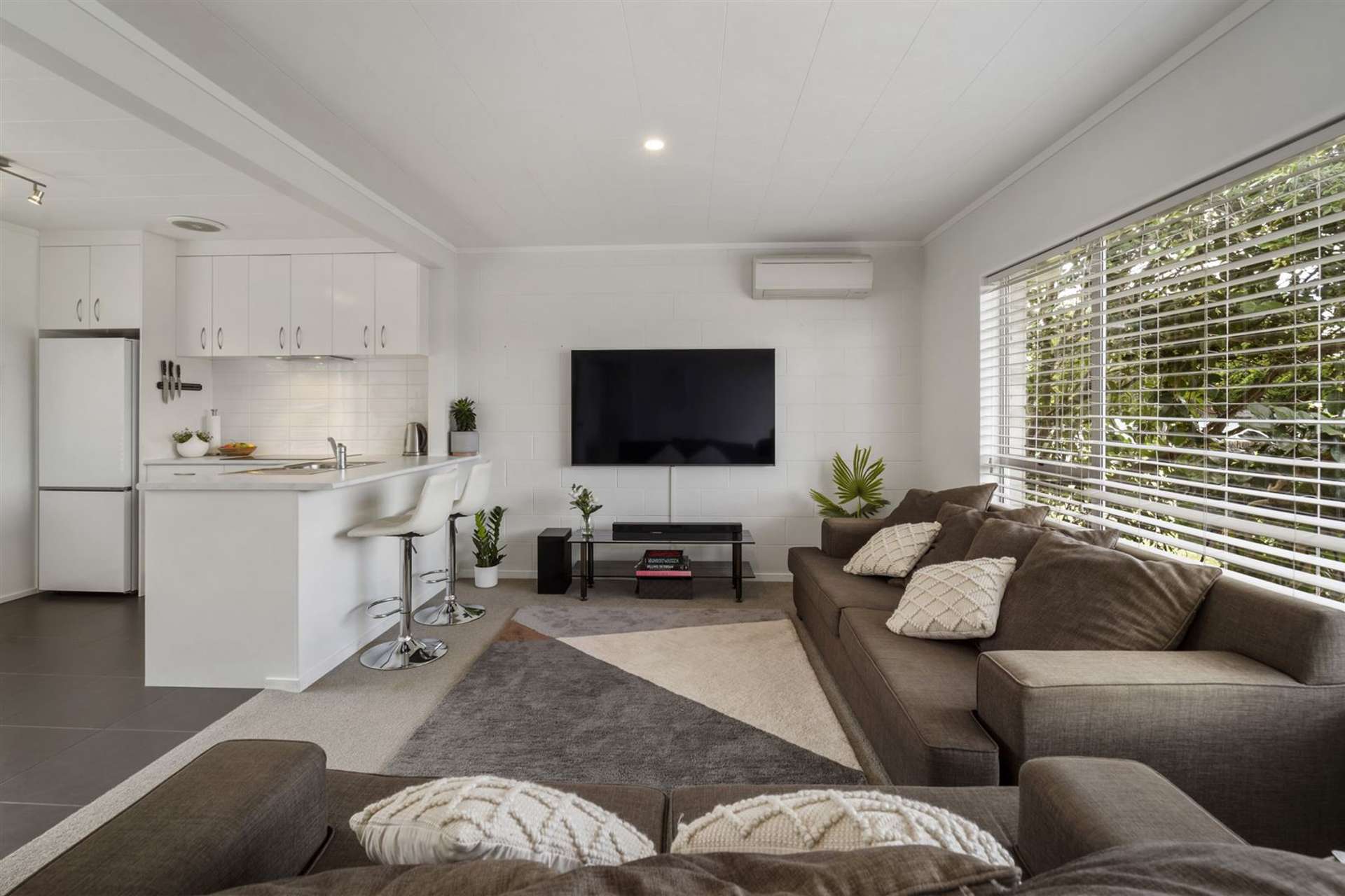 1/7 Addison Drive Glendene_0