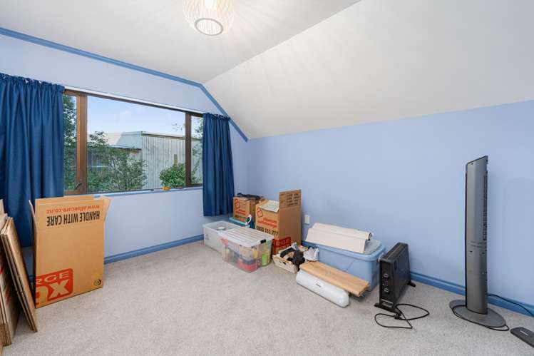 153 Halcombe Road Feilding_18