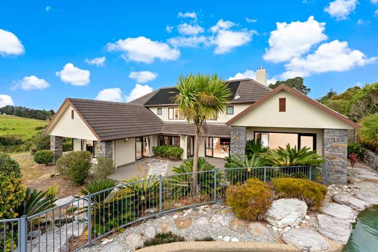 78 Okura River Road Okura_24