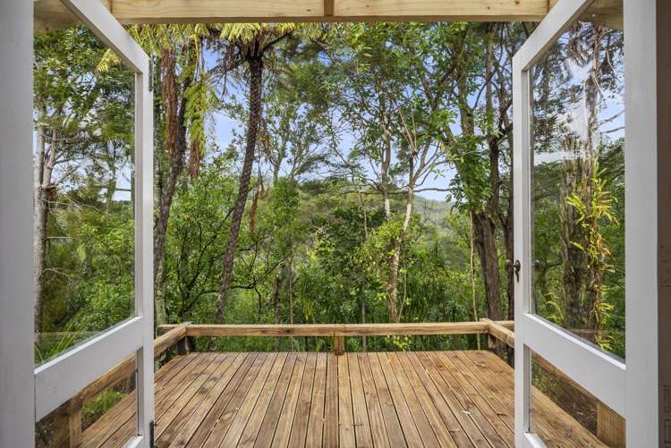 6 Brown Road Ohope_16