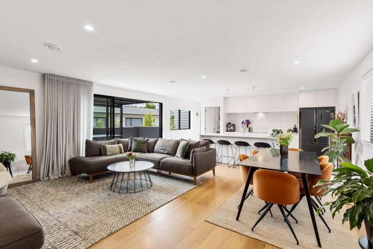 17 Langton Road Stanmore Bay_7