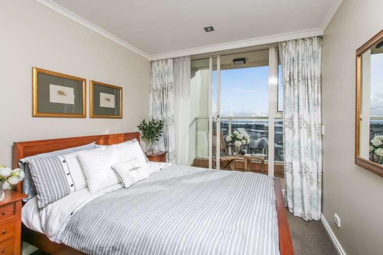 2004/8 Albert Street Auckland Central_14