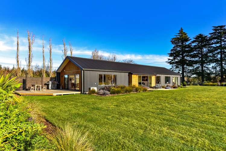 733 Mclaughlins Road Darfield_0