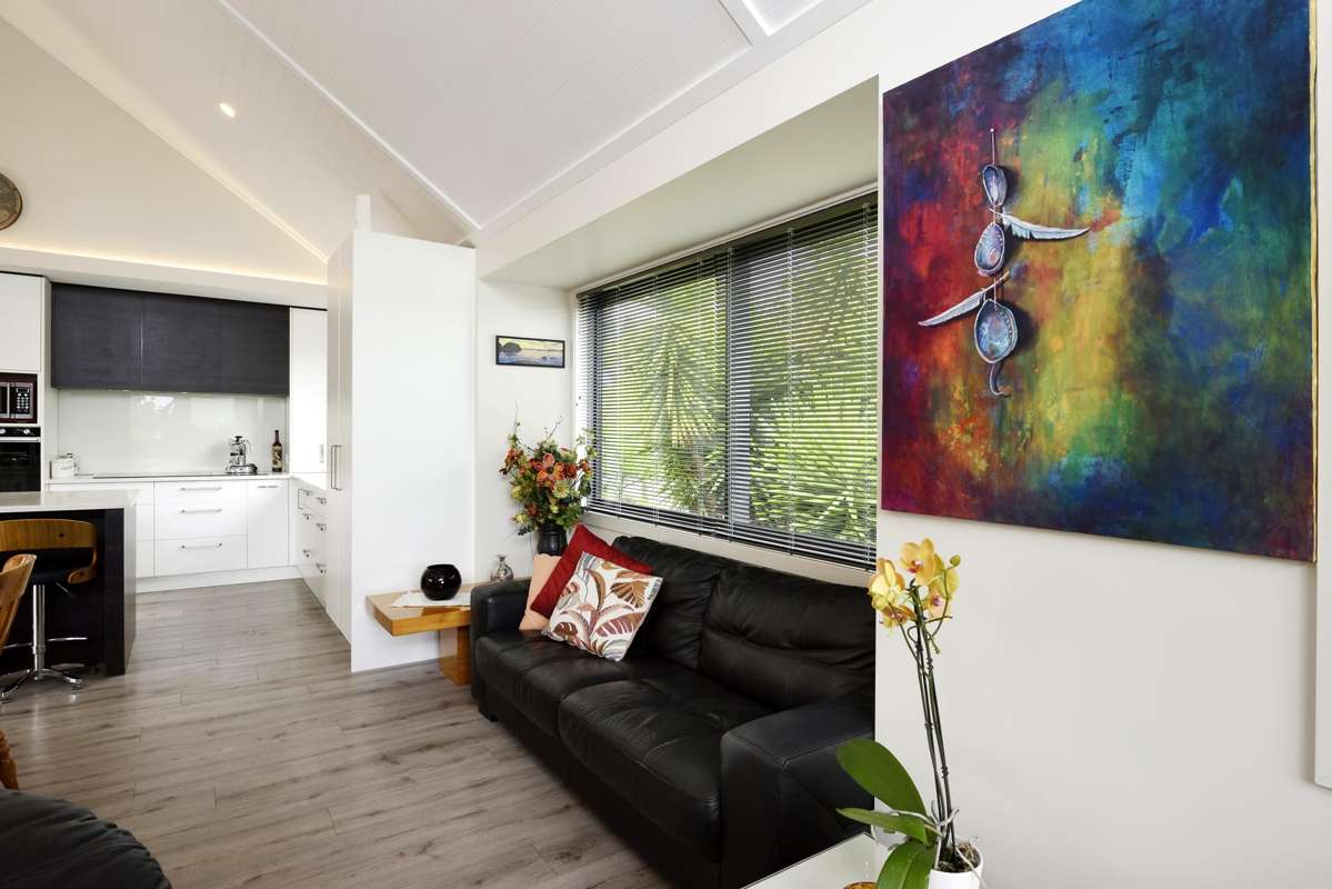 1 Andy Whiting Place_3
