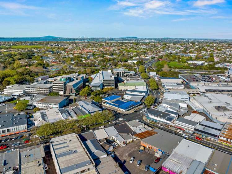 373 Great North Road Henderson_19