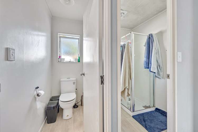 21 Stoll Place Clendon Park_11