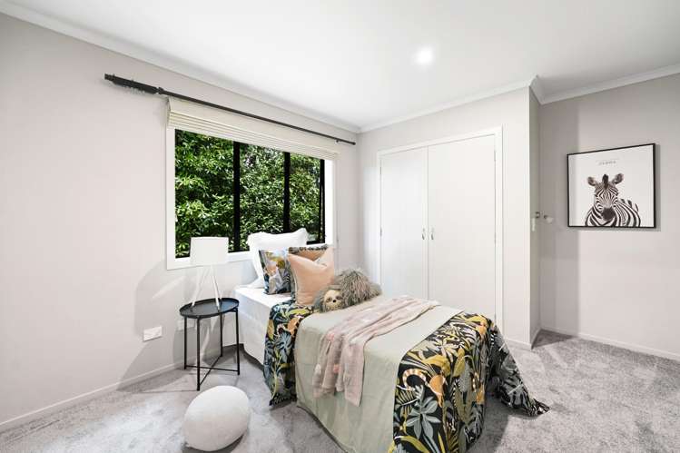 10 Farleigh Close Huntington_21