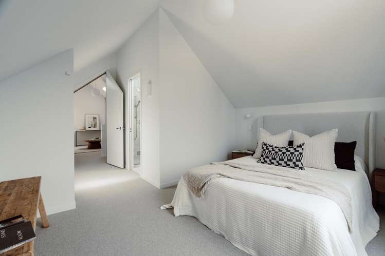 1 Whakahaumako Road Cambridge_26