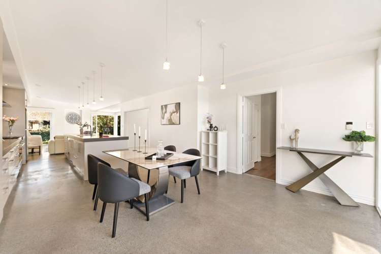 106 Titirangi Road New Lynn_22