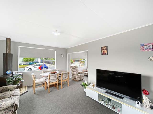 1 Kaka Street 10437_4
