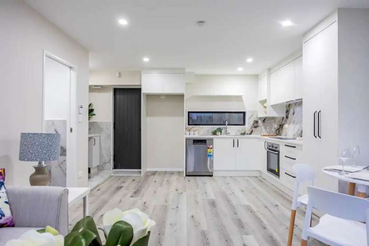 4/6 Vine Street Mangere East_8