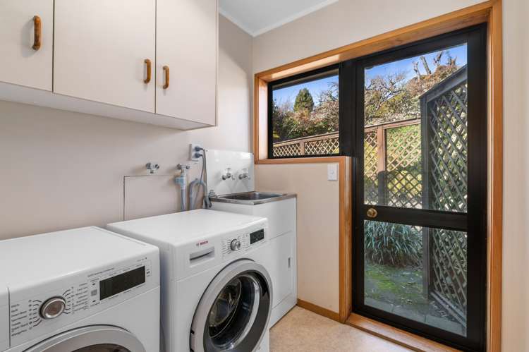 63 Moncur Drive Springfield_13