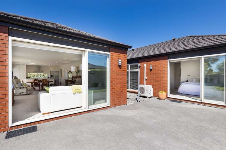 9 Balmoral Mews Springlands_26