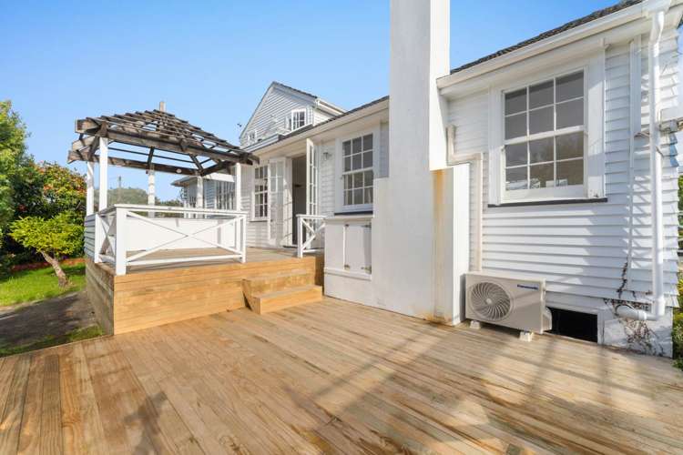 107 & 107B Te Atatu Road Te Atatu South_29