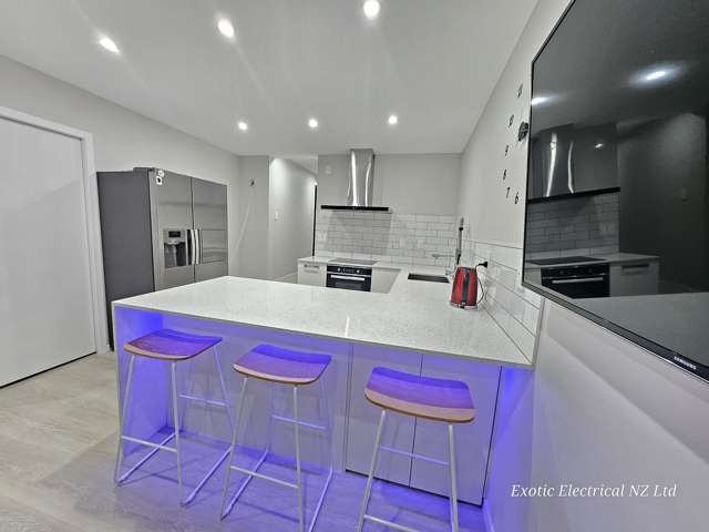 Modern 2BR Unit in Birkdale!