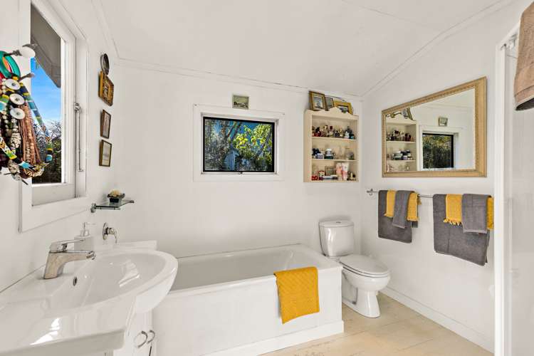 25 Harbour View Road Point Wells_10