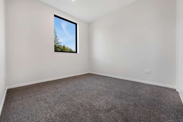 4202D Great North Road Glendene_8