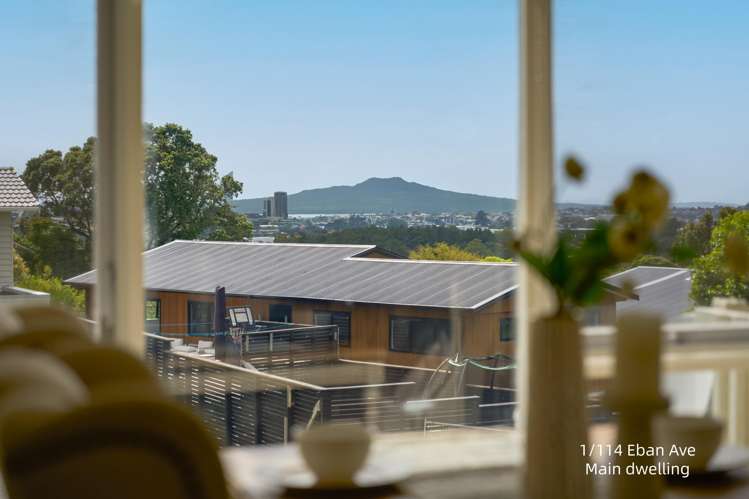 1&2/114 Eban Avenue Hillcrest_4