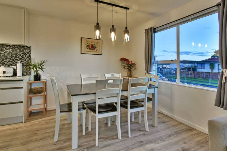 18b Etherton Drive Manurewa_5