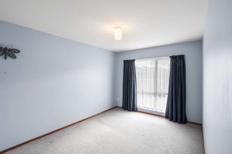 53 Laing Crescent Heathcote Valley_11