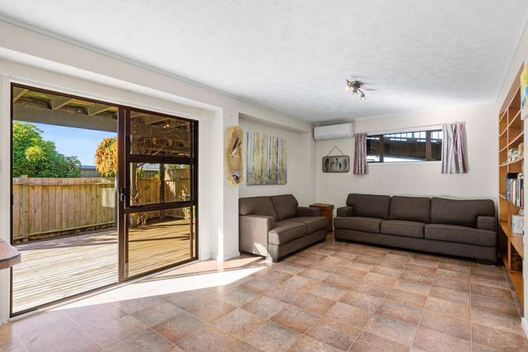 41 Barrier View Road Leigh_18