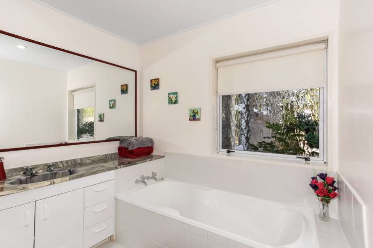 327 Kaipara Road Papakura_12