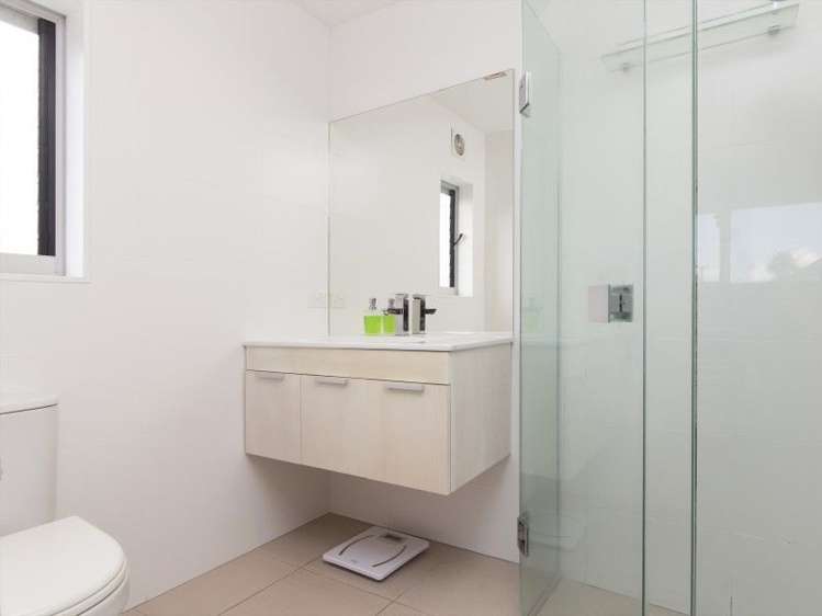 87a Premier Avenue Point Chevalier_16