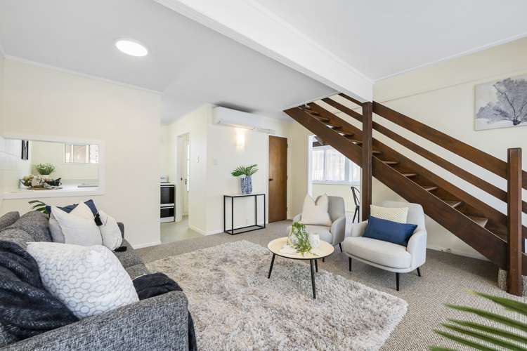 3/133 Queens Drive Lyall Bay_5